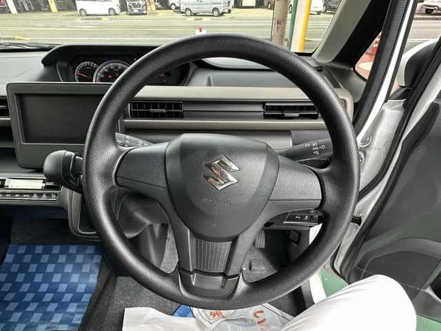 ワゴンR(スズキ)ハイブリッド　ＦXセーフティパッケージ装着車ディーラ-試乗車 11