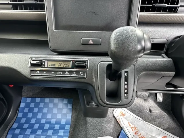 ワゴンR(スズキ)ハイブリッド　ＦXセーフティパッケージ装着車ディーラ-試乗車 14