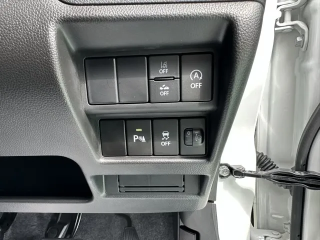 ワゴンR(スズキ)ハイブリッド　ＦXセーフティパッケージ装着車ディーラ-試乗車 16