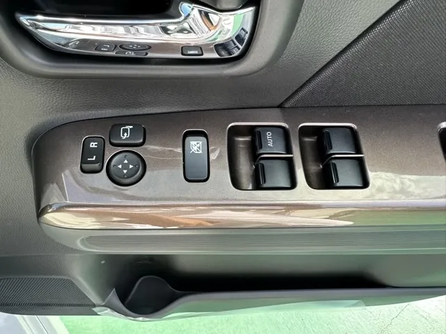 ワゴンR(スズキ)ハイブリッド ZX アップグレードパック届出済未使用車 13