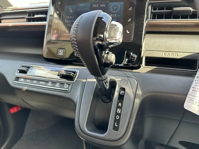 ワゴンR(スズキ)ハイブリッド ZX アップグレードパック届出済未使用車 20