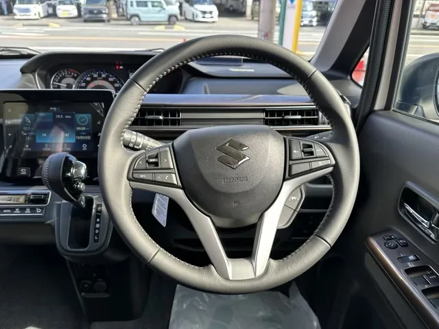 ワゴンR(スズキ)ハイブリッド ZX アップグレードパック届出済未使用車 6