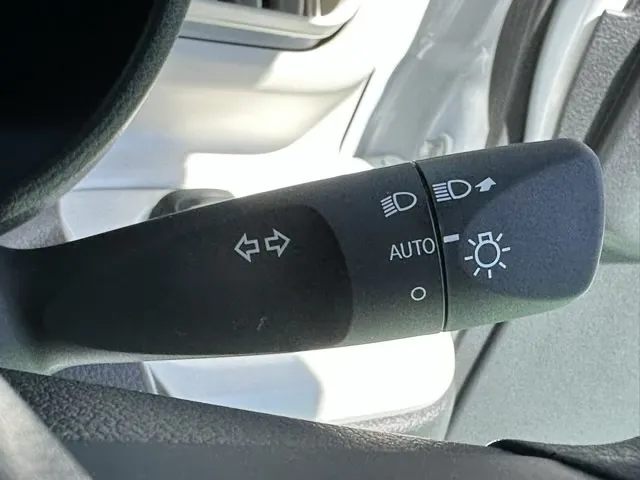 キャンバス(ダイハツ)ストライプスX UGP 純正ナビ付届出済未使用車 18