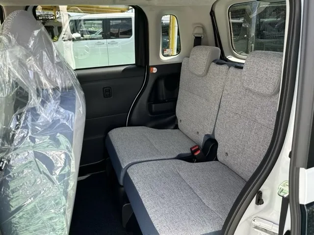 キャンバス(ダイハツ)ストライプスX UGP 純正ナビ付届出済未使用車 5