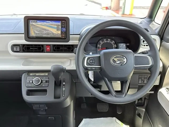 キャンバス(ダイハツ)ストライプスX UGP 純正ナビ付届出済未使用車 8