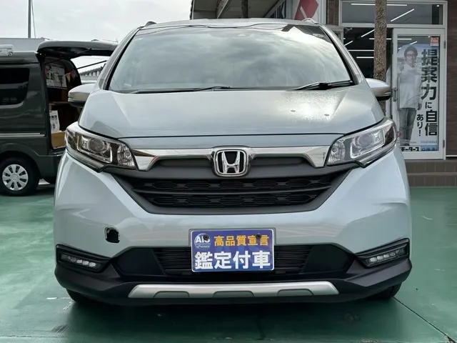 フリード(ホンダ)クロスター登録済未使用車 27