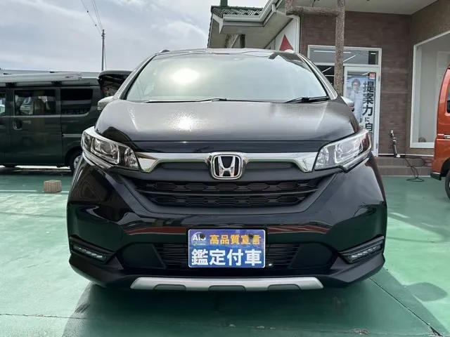 フリード(ホンダ)クロスター登録済未使用車 29
