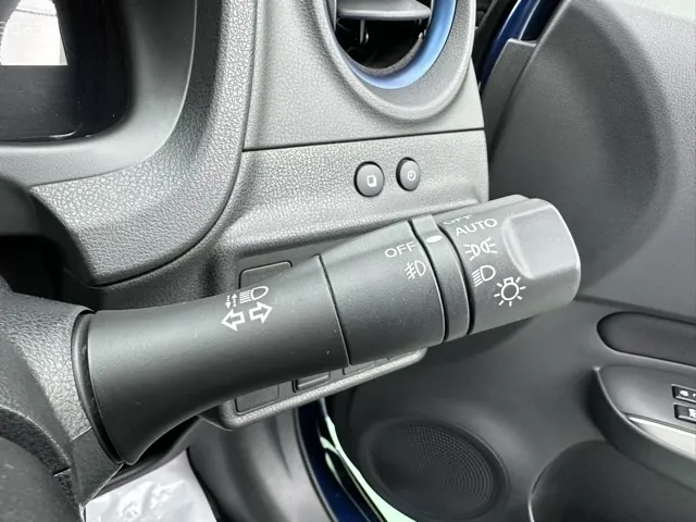 ノート(ニッサン)eパワーオーテック中古車 14