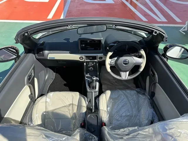 コペン(ダイハツ)20thアニバーサリーED 5MT届出済未使用車 4
