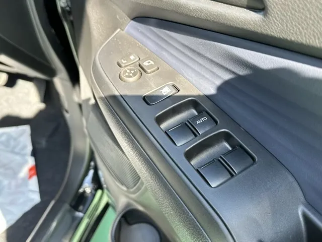 ソリオ(スズキ)G セーフティサポート装着車ディーラ-試乗車 11