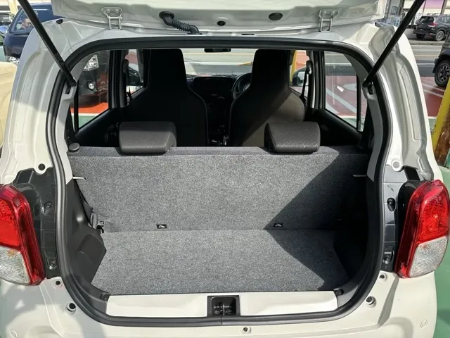 アルト(スズキ)L バックカメラ付きDオーディオ中古車 8