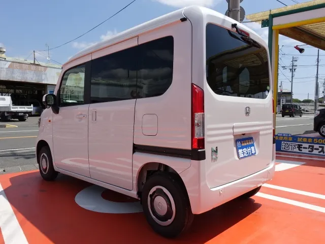 N-VAN(ホンダ)プラススタイルFUN AT届出済未使用車 2