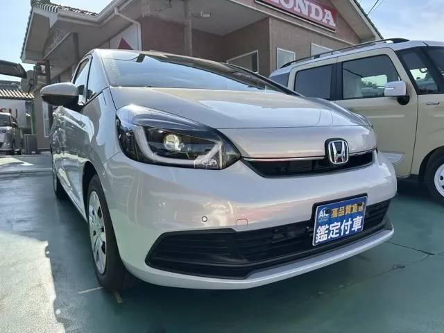 フィット(ホンダ)e：HEV ホームディーラ-試乗車 28