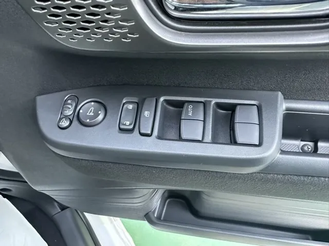 N-BOX(ホンダ)N-BOXカスタムターボ未使用車展示有 14