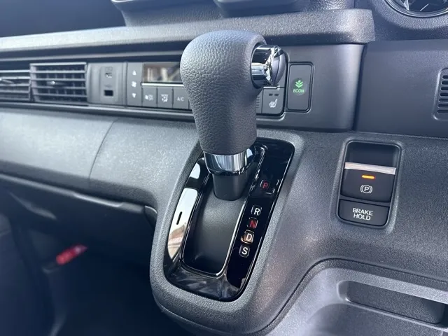 N-BOX(ホンダ)N-BOXカスタムターボ未使用車展示有 23