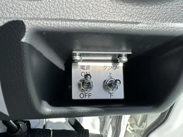 キャリートラック(スズキ)モーニング1軽ダンプ　4WD届出済未使用車 13