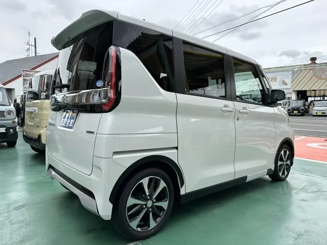 eKクロススペース(三菱)Ｔ　先進安全ＰＫＧ届出済未使用車 14