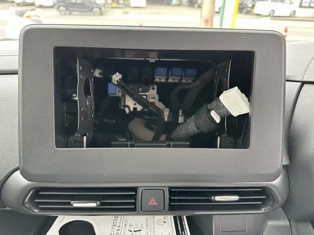 eKクロススペース(三菱)Ｔ　先進安全ＰＫＧ届出済未使用車 23