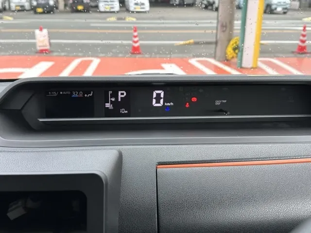 タント(ダイハツ)ファンクロス届出済未使用車 21