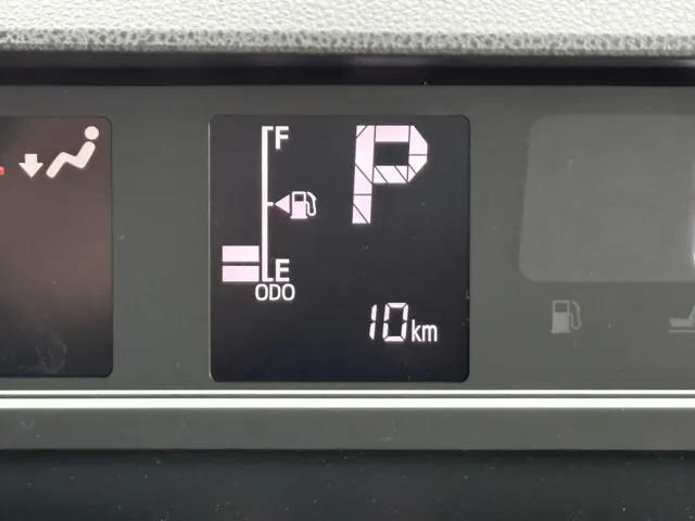 タント(ダイハツ)ファンクロス届出済未使用車 22