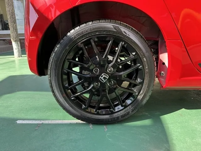 N-ONE(ホンダ)ＲＳ ６ＭＴ届出済未使用車 11