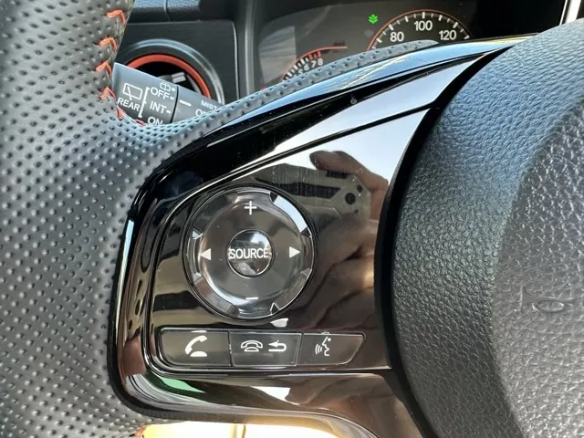 N-ONE(ホンダ)ＲＳ ６ＭＴ届出済未使用車 17