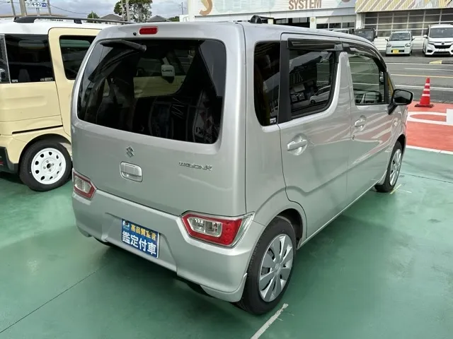ワゴンＲ(スズキ)５速ＭＴディーラ-試乗車 9