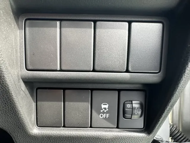 ワゴンＲ(スズキ)５速ＭＴディーラ-試乗車 12