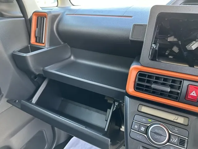 タント(ダイハツ)ファンクロス届出済未使用車 23