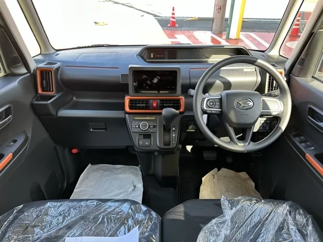 タント(ダイハツ)ファンクロス届出済未使用車 7
