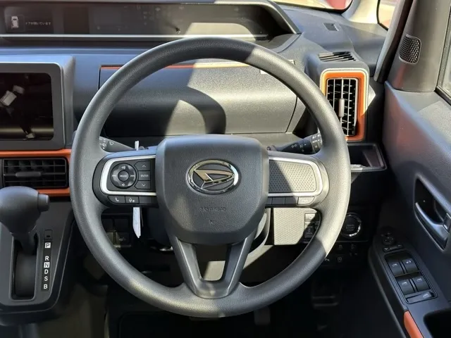 タント(ダイハツ)ファンクロス届出済未使用車 8
