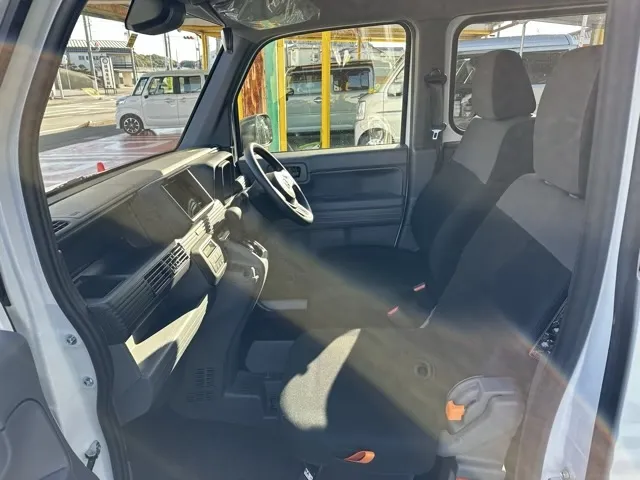 N-VAN(ホンダ)Gタイプ AT届出済未使用車 3