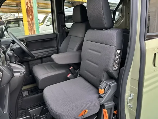 N-VAN(ホンダ)プラススタイルFUN ４ＷＤ ATディーラ-試乗車 3