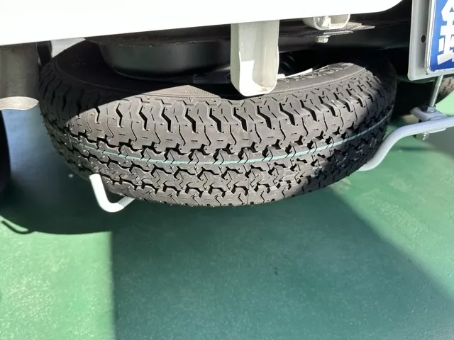 キャリートラック(スズキ)金太郎ダンプ　4WD届出済未使用車 4