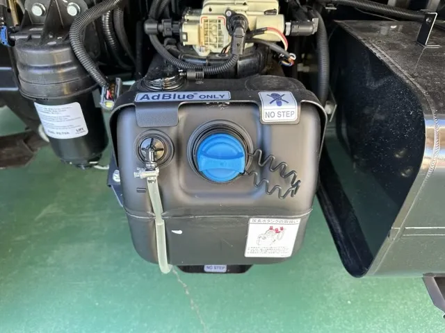 キャンター(三菱)全低床キョウカダンプ ３ｔレンタ登録済未使用車 11