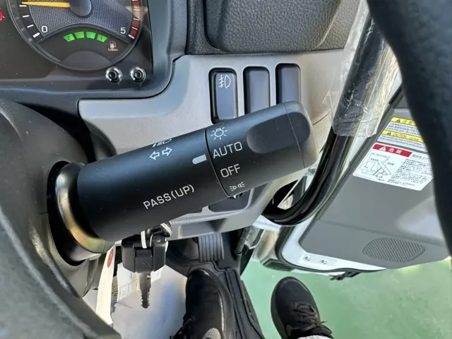 キャンター(三菱)全低床キョウカダンプ ３ｔレンタ登録済未使用車 16