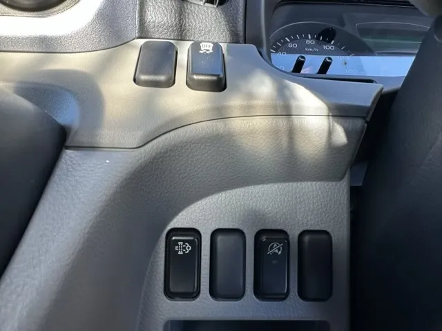 キャンター(三菱)全低床キョウカダンプ ３ｔレンタ登録済未使用車 18