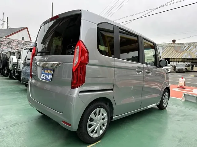 N-BOX(ホンダ)Lターボ届出済未使用車 11