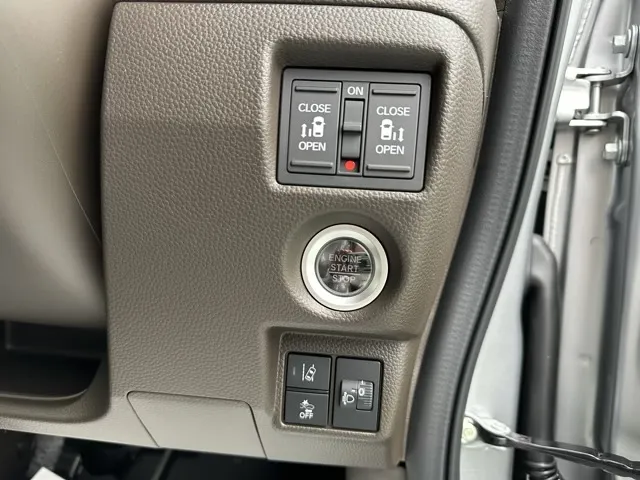 N-BOX(ホンダ)Lターボ届出済未使用車 14