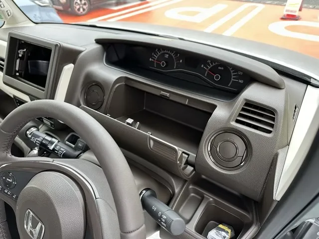 N-BOX(ホンダ)Lターボ届出済未使用車 15