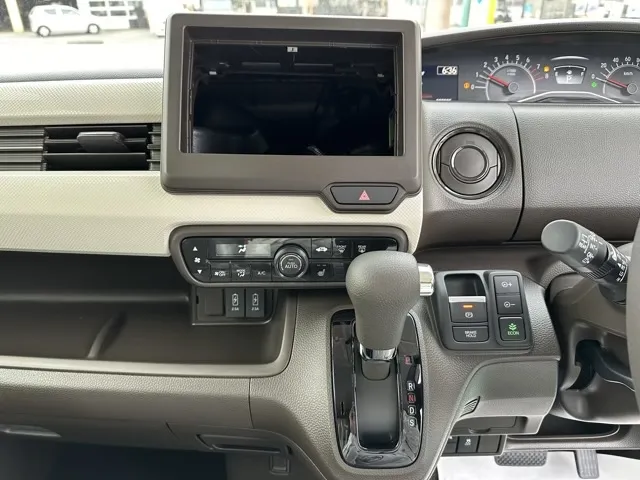 N-BOX(ホンダ)Lターボ届出済未使用車 25