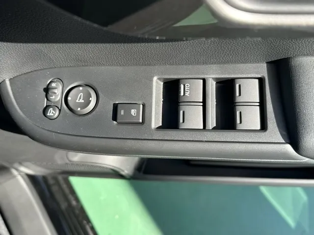 N-WGN(ホンダ)L スタイル+ビター LED届出済未使用車 12
