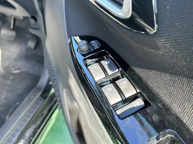 ムーヴ(ダイハツ)RSハイパーリミテッドSAⅢ届出済未使用車 11