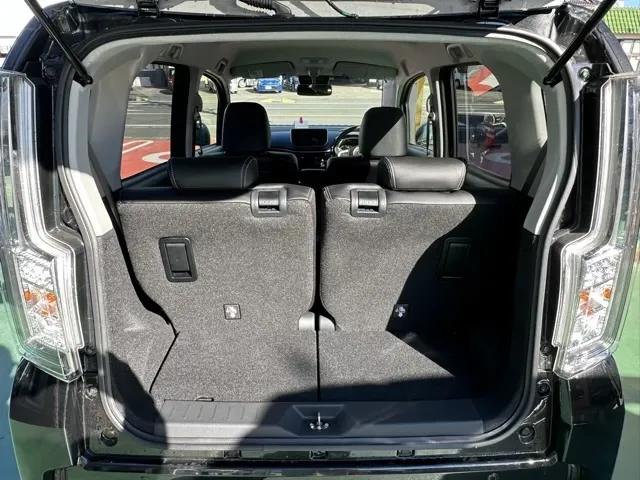 ムーヴ(ダイハツ)RSハイパーリミテッドSAⅢ届出済未使用車 7