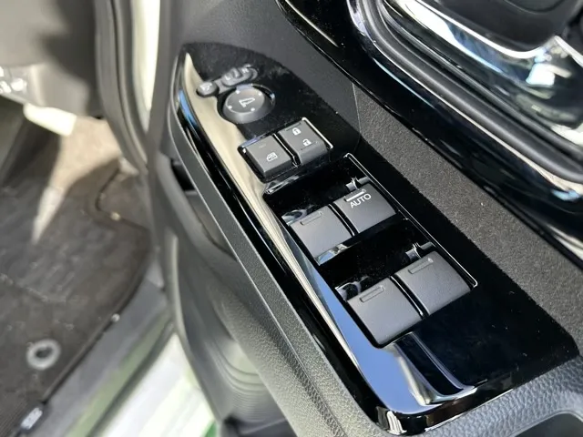 N-BOX(ホンダ)L　両側電動スライドドアディーラ-試乗車 12