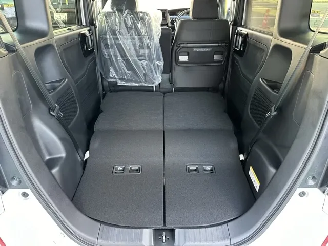 N-BOX(ホンダ)Ｌ届出済未使用車 10
