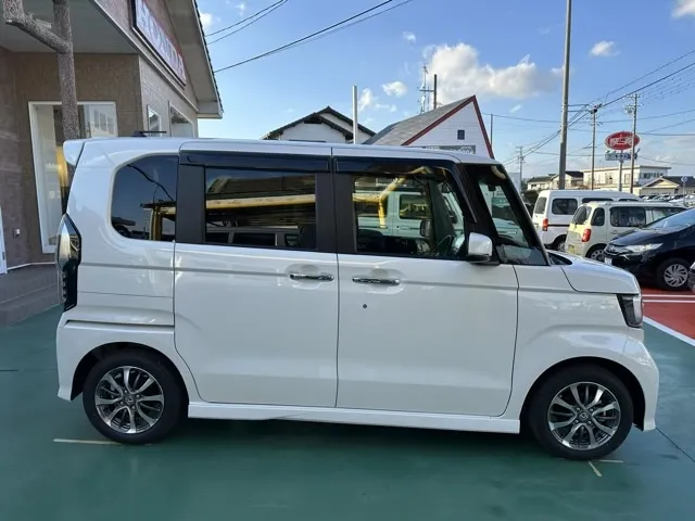 N-BOX(ホンダ)Ｌ届出済未使用車 12