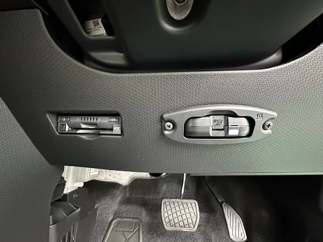 タント(ダイハツ)X届出済未使用車 16