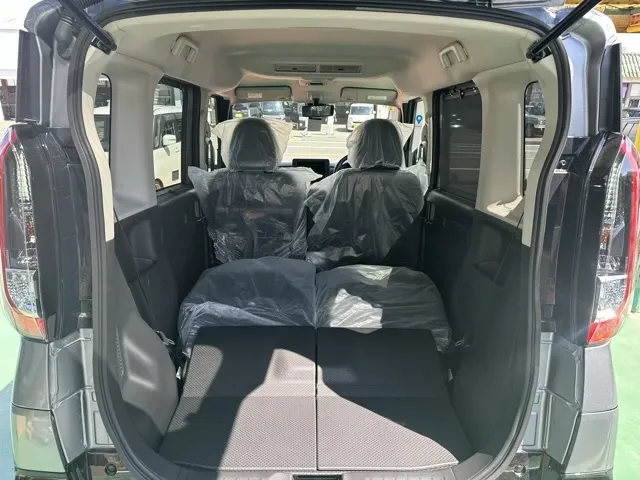 デリカミニ(三菱)Tプレミアム ４WD届出済未使用車 13