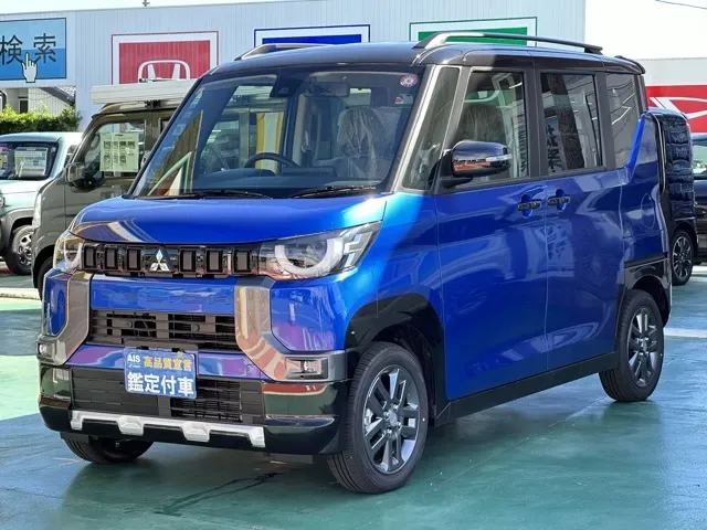 デリカミニ(三菱)Tプレミアム ４WD届出済未使用車 1